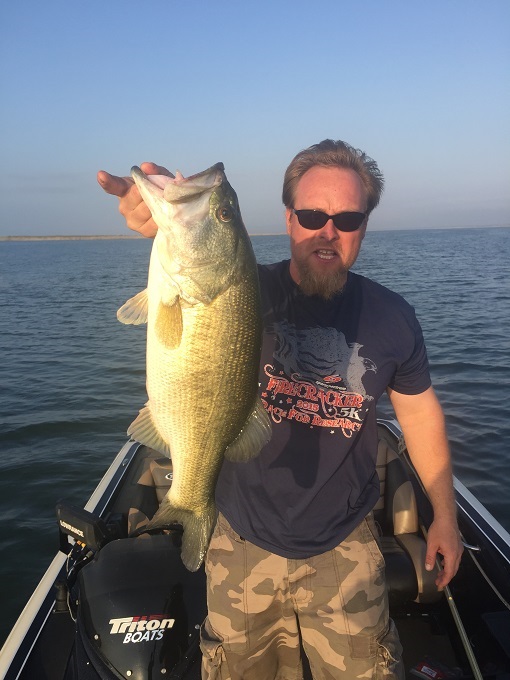 Photo of Dr. Nelson Lewis